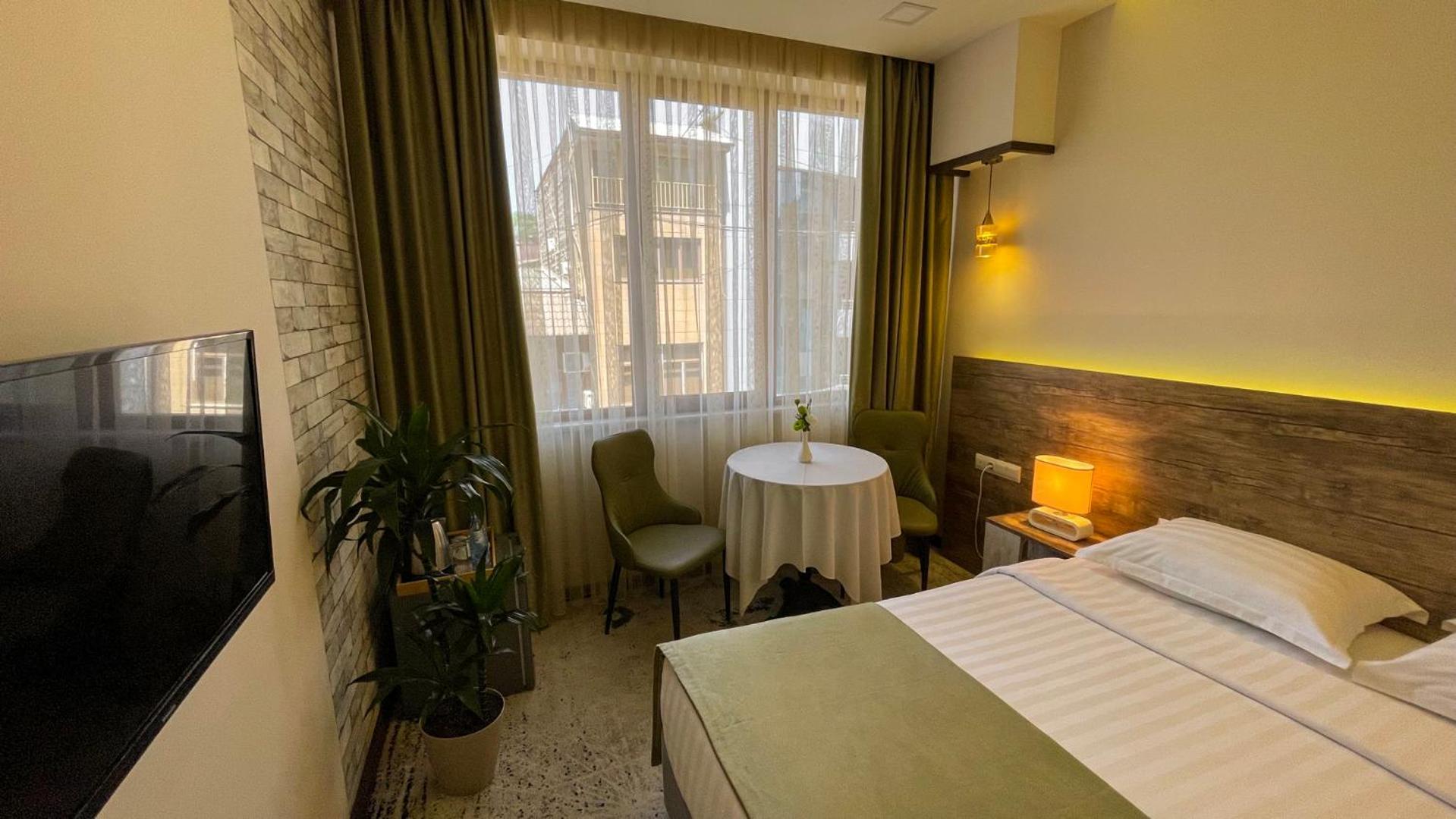 Rg Boutique Hotel Yerevan Exterior photo